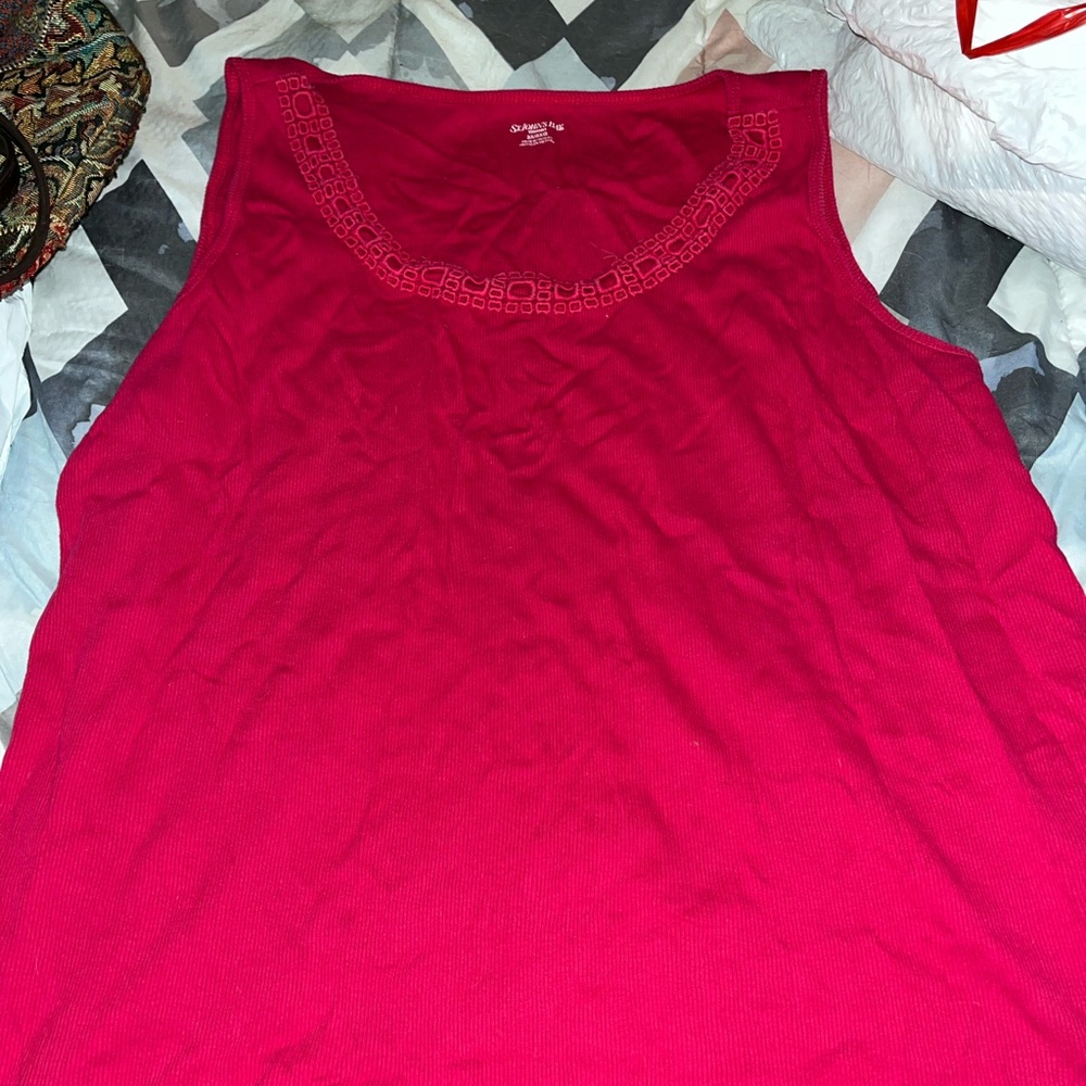 St. John's Bay Red Sleeveless Tank Top
